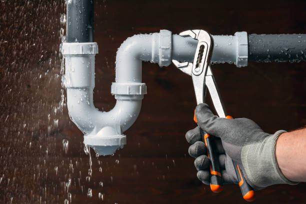 Professional Gas Line Repair technician working in Kirkville, NY